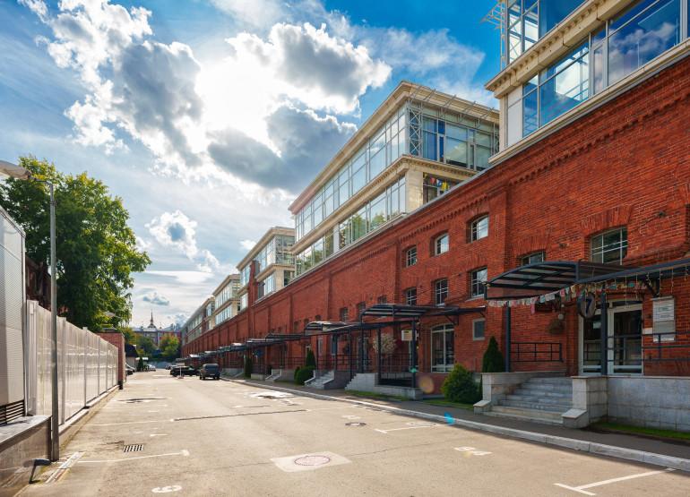 Платформа: Вид здания